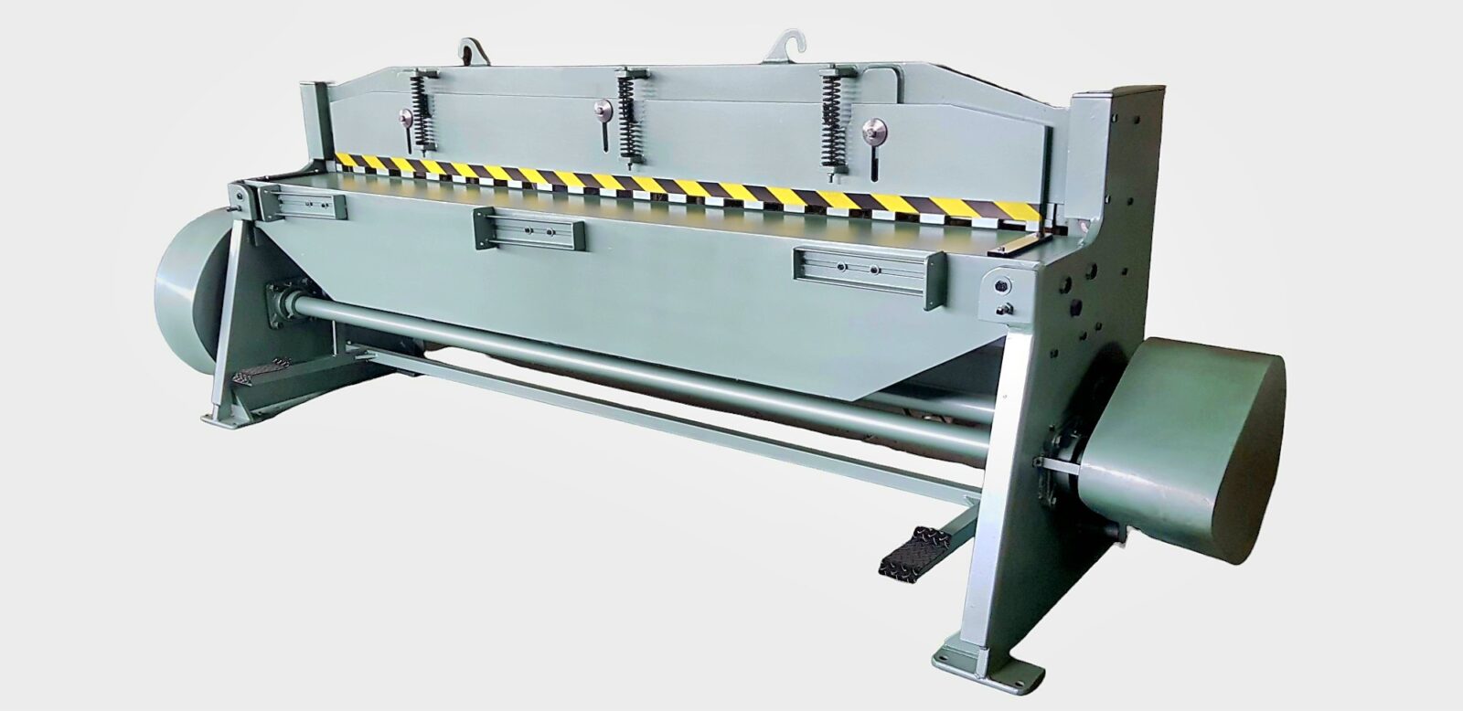 Guillotina de Lámina Motorizada Industrial para Corte Preciso de Metal Guillotina de Lámina Motorizada Industrial para Corte Preciso de Metal - Guillotinas de Lámina Industriales