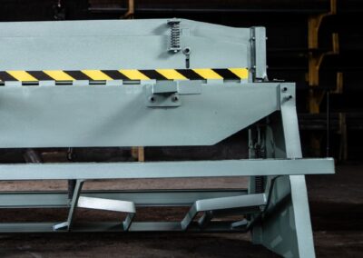 Guillotina de Pedal Reforzada Industrial | Corte de Lámina de 3 a 6 Pies - Guillotinas de Lámina Industriales