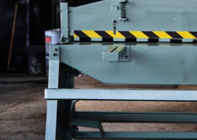 Guillotina de Pedal Reforzada Industrial | Corte de Lámina de 3 a 6 Pies - Guillotinas de Lámina Industriales