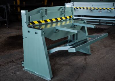 Guillotina de Pedal Reforzada Industrial | Corte de Lámina de 3 a 6 Pies - Guillotinas de Lámina Industriales