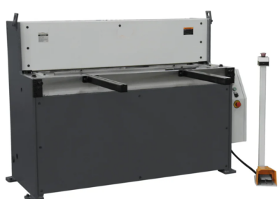 Cizalla Hidráulica para Lámina Calibre 8 THS-5208 - Guillotinas de Lamina Industriales